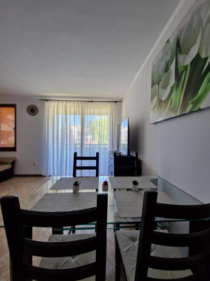 Apartment In The Picturesque Oasis Resort & Spa ロゼネッツ エクステリア 写真